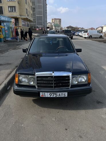 Mercedes-Benz: Mercedes-Benz E-Class: 1993 г., 2.3 л, Механика, Бензин, Седан