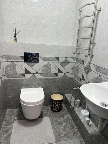 Продажа комнат: 123 м², С мебелью — 13