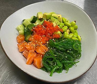 Повара: Повар Сушист. Больше 6 лет опыта at lalafo.kg — 33 Повара: Повар Сушист. Больше 6 лет опыта — 33