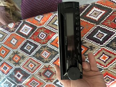 pioneer 4250bt: Магнитола, Pioneer, AUX