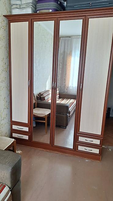 Шифоньеры, шкафы для одежды: Шкаф-/распашной 4‑дверный с зеркалами - Материал: ЛДСП с кромкой — 1
