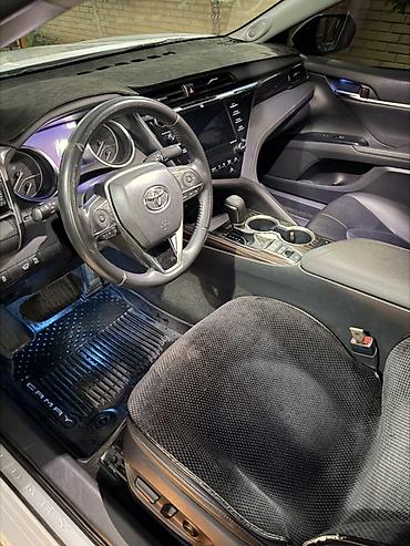 byd song plus flaship: Toyota Camry: 2020 г., 2.5 л, Автомат, Гибрид, Седан — 3