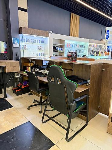 ремонт стекла телефона цена: Продаётся отдел в торговом центре, 10 кв.метров. Не в суб.аренде — 5