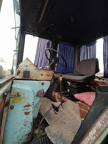Traktorlar: Minsk Traktor Zavodunun Belarus seriyasından dördçəkən traktor — 27