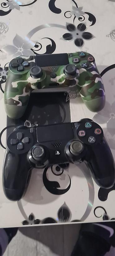 svetlece tastature: Sony DualShock 4 bežični kontroleri za PlayStation 4 – set od dva — 1