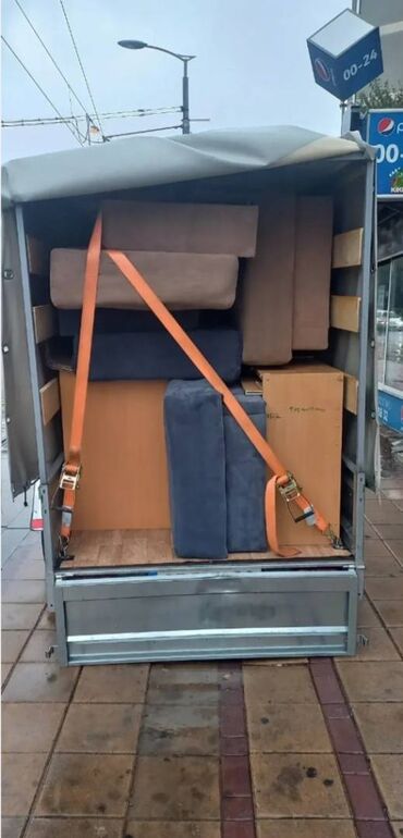 Transport tereta: Najpovoljniji prevoz nameštaja, stvari i tereta prikolicom. Mala — 8