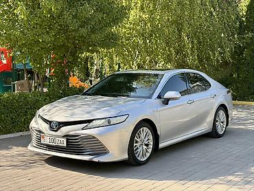 corolla 2018: Toyota Camry: 2018 г., 2.5 л, Вариатор, Гибрид, Седан — 1