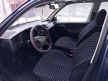 Volkswagen: Volkswagen Golf: 1992 г., 1.8 л, Механика, Бензин, Седан — 10