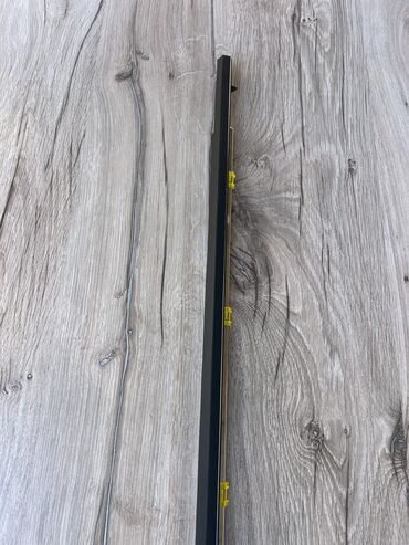 Двери и комплектующие: Накладка на дверь Передняя левая Toyota, Б/у, Оригинал — 4