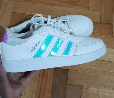 bele ženske patike: Adidas, 38, color - White