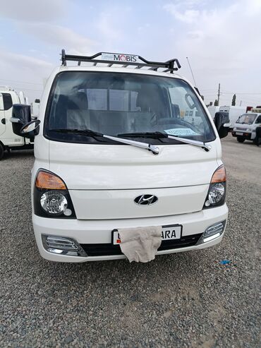 прицеп для машина: Жүк ташуучу унаа, Hyundai, Стандарт, 4 т, Колдонулган
