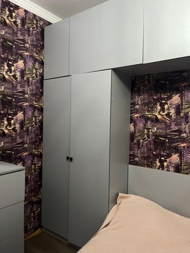 qapı ağ: Yataq otağı üçün modul dolab sistemi və çarpayı dəsti - Dizayn