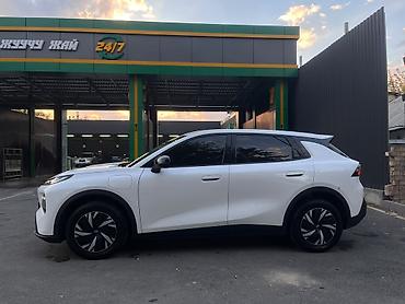 Changan: Changan Qiyuan Q05: 2026 г., 0.1 - engine capacity л, Автомат, Электромобиль, Кроссовер — 3