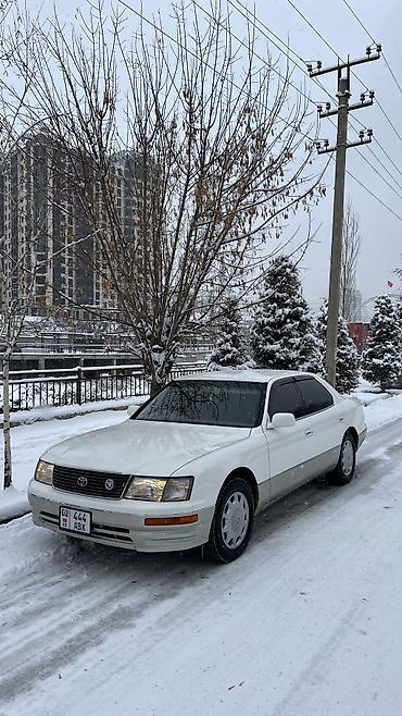 Toyota: Toyota Celsior: 1996 г., 4 л, Автомат, Бензин, Седан — 11