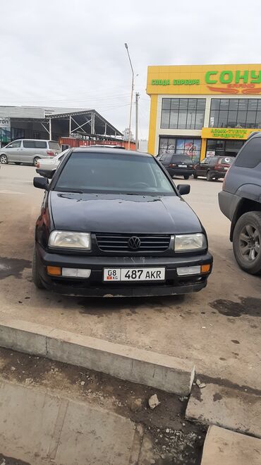 купить пресс подборщик для мотоблока бу: Volkswagen Vento: 1994 г., Механика, Седан