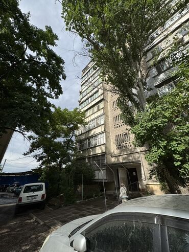 обмен авто на квартиру: 3 бөлмө, 69 кв. м, 106-серия, 5 кабат, Косметикалык ремонт