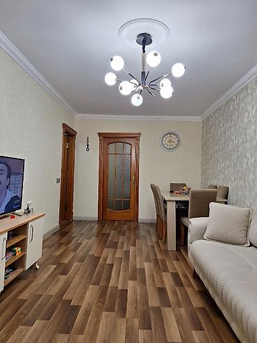 evler bine: Bakı, 2 otaqlı, Köhnə tikili, m. Neftçilər, 54 kv. m — 2