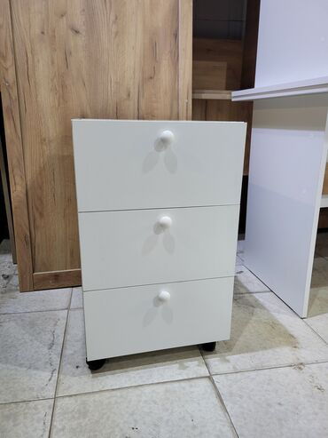 Ofis dolabları: Tunbuckalar Yenidir hundurluk 60 sm en ve derinlik 40 sm unvan — 3