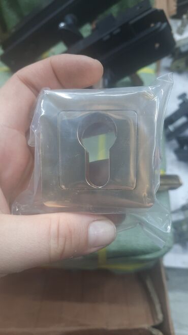 Qapı zamokları: Qapı üçün tam dəst: mexanizm, silindr, rozetkalar və dəstək - Daxili — 5