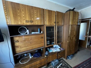 куплю стенку в гостиную: Гарнитур для зала, ДСП