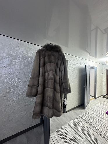 Шубы: Шуба, Норка, По колено, L — 4