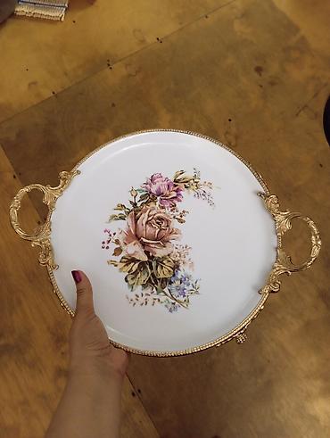 Кухонные принадлежности: Porcelain süfrə ləyən/tray - Material: ağ porselen lövhə - Üzərində — 5