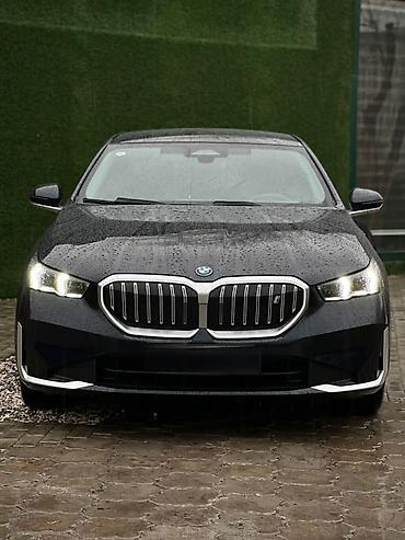 BMW: BMW : 2024 г., Электромобиль, Седан — 6