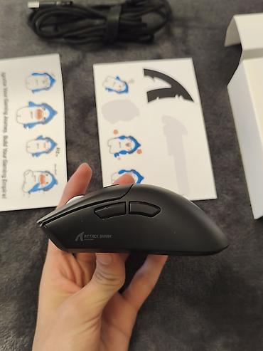 ipad min 5: Attack Shark Model R1 oyun siçanı - Üç rejim: kabel (USB‑C), 2.4 GHz — 2