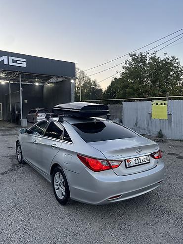 byd e2 2024: Hyundai Sonata: 2010 г., 2 л, Автомат, Газ, Седан — 7
