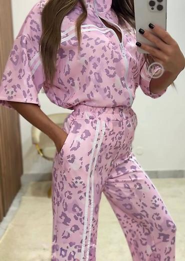 Kompleti: 💫New collection💫

⚜️Univerzalna velicina
⚜️Cena 3500 din — 14