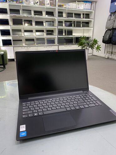 Ноутбуки: Ноутбук, Lenovo, 8 ГБ ОЗУ, Intel Celeron, 15.6 ", Б/у, Для несложных задач, память SSD