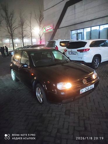 passat variant: Volkswagen Golf: 1998 г., 1.8 л, Автомат, Бензин, Хэтчбэк — 4