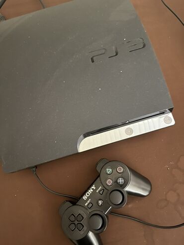 видеорегистратор 3 в 1: Sony PlayStation 3 oyun konsolu,hər ikisidə təzədi az işlənib