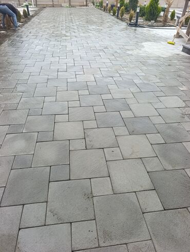 Tamet: Tamet döşəmə xidməti – dekorativ beton/daş təməli ilə həyət və giriş — 8