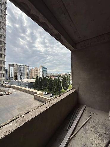 Mənzillərin satışı: Satılır 4 otaqlı yeni tikili 157 m², Şah İsmayıl Xətai m. Kateqoriya — 7