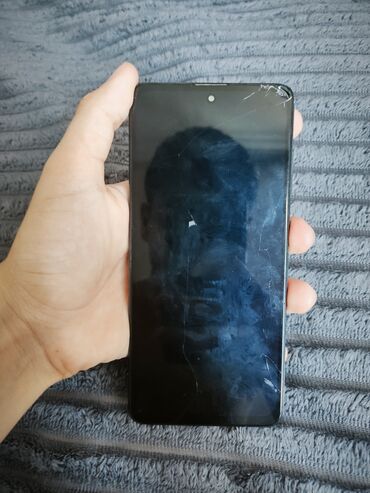 samsung a8 2018: Samsung Galaxy A51, 64 GB, rəng - Qara, Qırıq