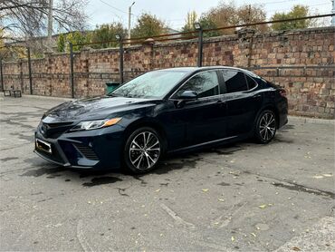 Toyota: Toyota Camry: 2019 г., 2.5 л, Автомат, Бензин, Седан