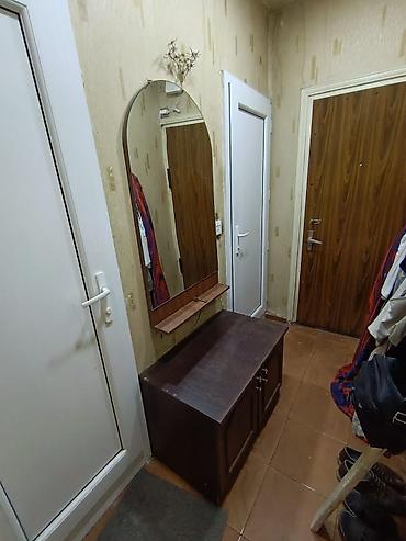 ereb mebeli: Klassik üslubda mebel dəsti - Yüksək qapılı vitrinli şkaf: 3 bölməli — 2