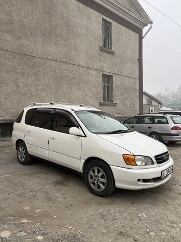 мерседес 210 белый: Toyota Ipsum: 2001 г., 2 л, Автомат, Бензин, Минивэн