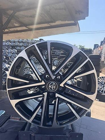 Disklər: Toyota Camry diski R18 Disqlər orginal 2026 madel tam idael — 1