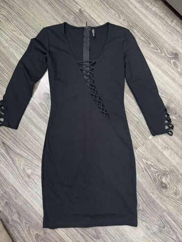 crna lanena haljina: M (EU 38), bоја - Crna, Drugi stil, Dugih rukava