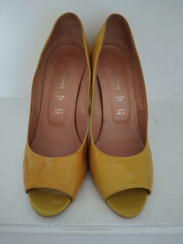 Tuflilər: Tuflilər, Ölçü: 40, rəng - Sarı, Yeni -da lalafo.az — 8 Tuflilər: Tuflilər, Ölçü: 40, rəng - Sarı, Yeni — 8