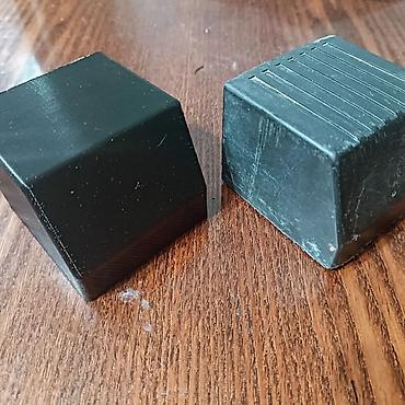 petg: Печать накладок для спорт инвентаря.(заглушки) Пластик: PETG⚫ — 2