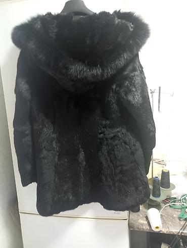 Шубы: Шуба черная,.мех кроликс капишоном — 9