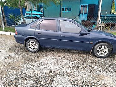 вектра: Opel Vectra: 1999 г., 1.6 л, Седан — 3