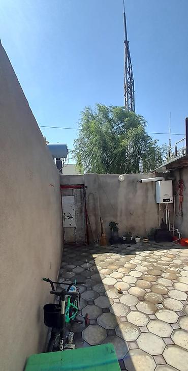 heyet evlerı: 2 otaqlı, 75 kv. m, Kredit yoxdur, Orta təmir — 3