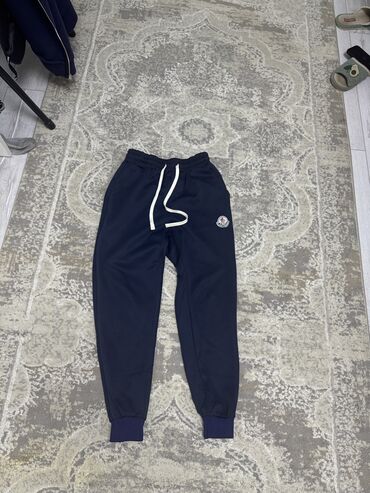 приму в дар вещи: Мужские брюки, M (EU 38), Moncler, Новый, цвет - Синий, Самовывоз, Платная доставка