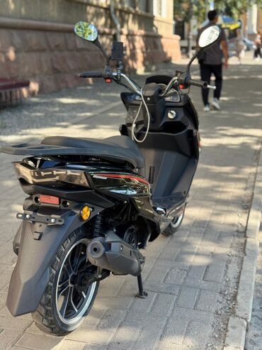 авто за 70000: Макси скутер 
70000
Эксперт бар 
Жаны