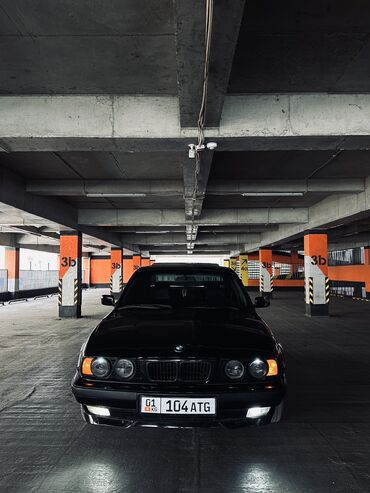 автомобиль бмв: BMW 5 series: 1994 г., 2.9 л, Механика, Бензин, Седан