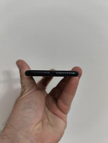 Apple iPhone: Iphone SE 2020 sa 64gb memorije, otključan za sve mreže. Radi otisak — 4